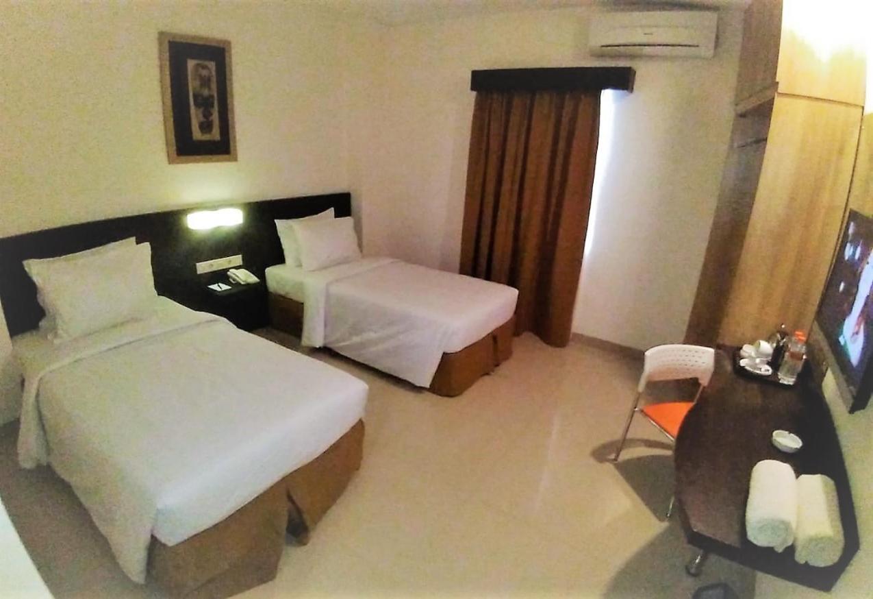 The Waigo Hotel Sorong Luaran gambar