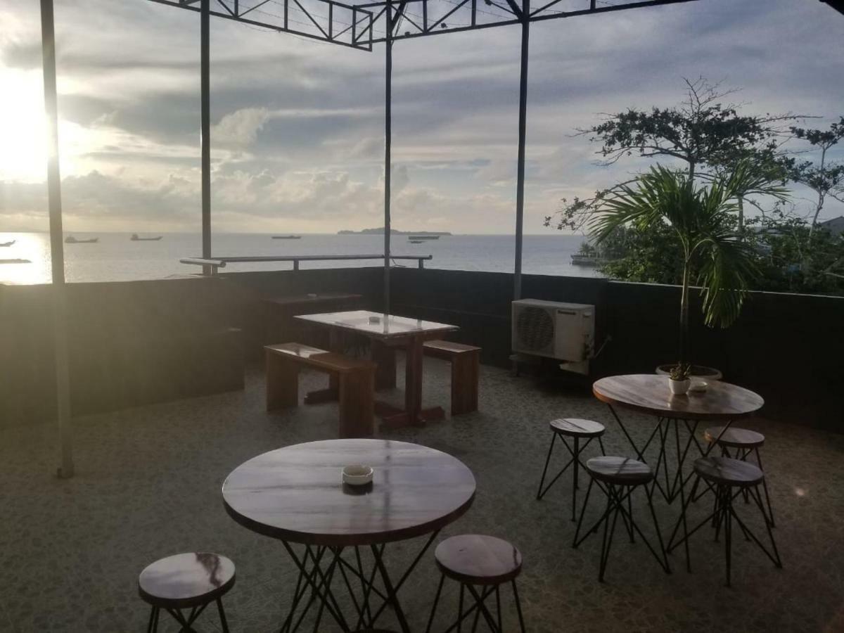 The Waigo Hotel Sorong Luaran gambar