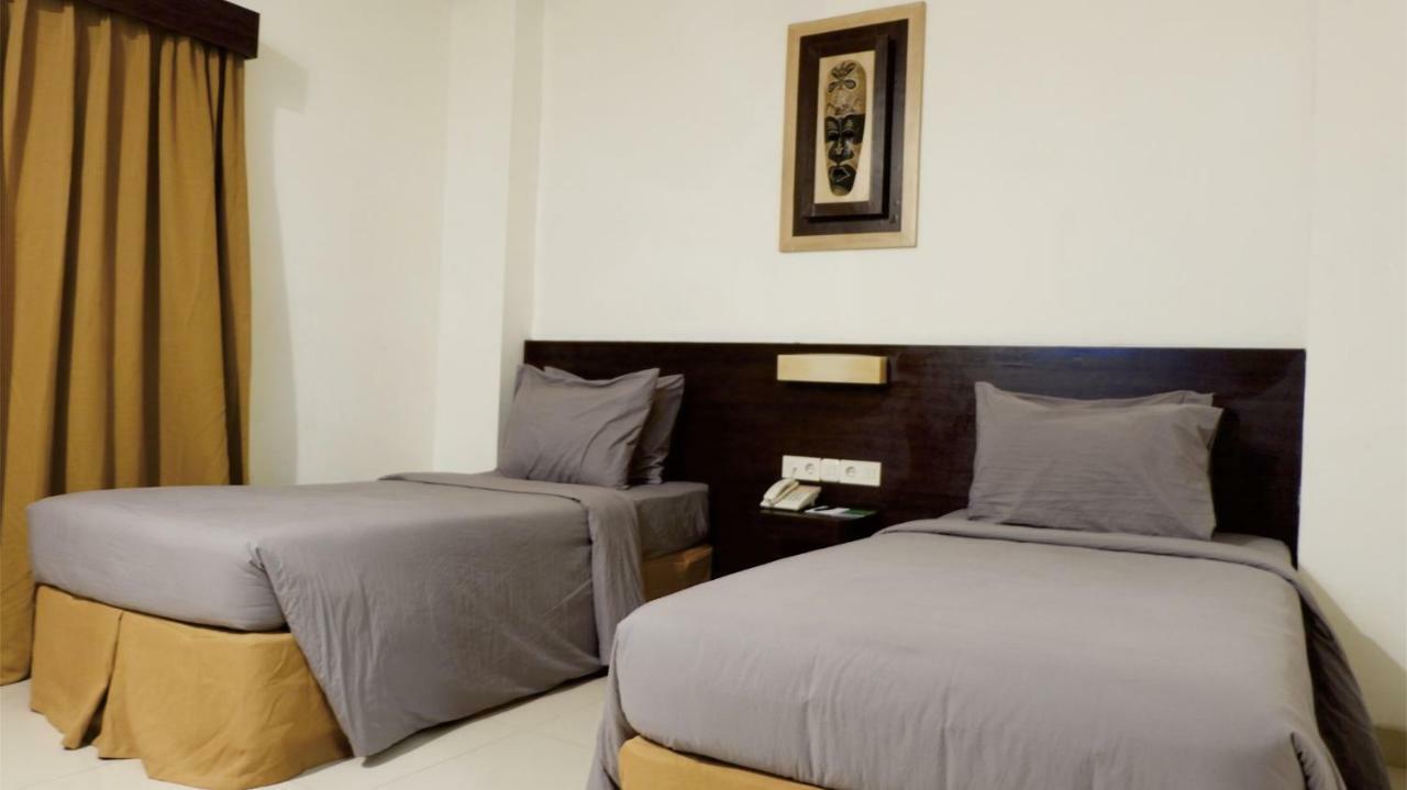 The Waigo Hotel Sorong Luaran gambar